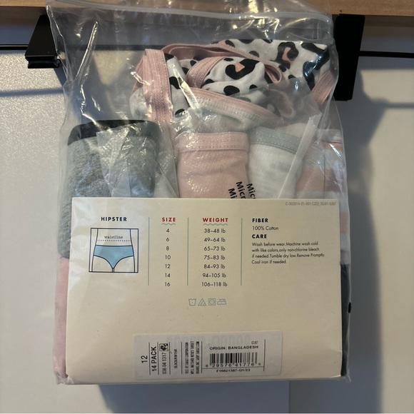 Girls Panties - Picture 2 of 2